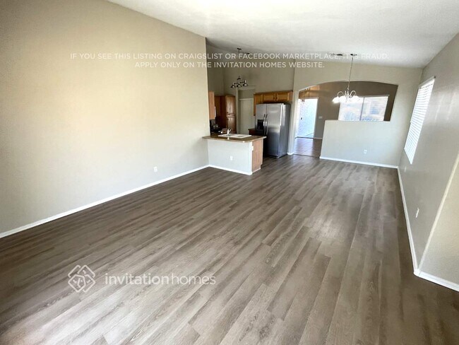 Foto del edificio - 6305 W Toronto Way