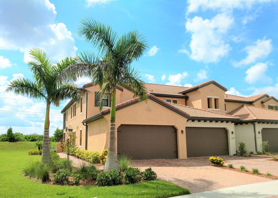 Seasonal ShortTerm 3Bedroom 2Bath Condo... House Rental in Venice