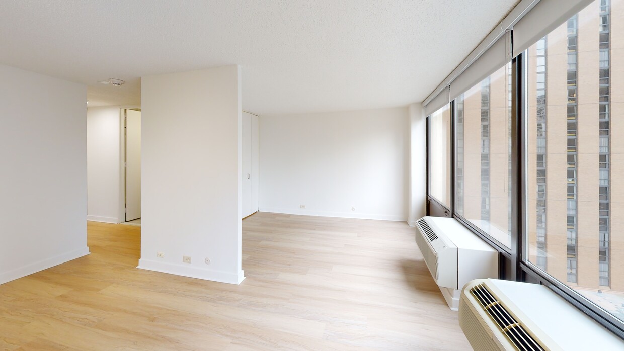 Photo - Columbus Plaza Apartments