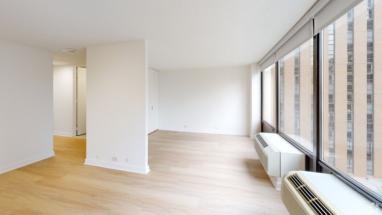 Photo - Columbus Plaza Apartments