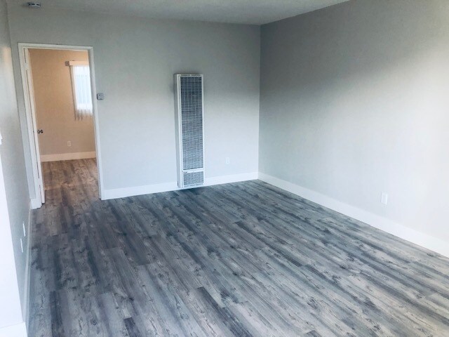 Foto principal - 909 Georgia St
