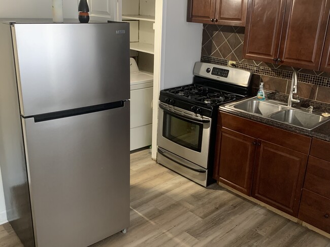 Stainless steel appliances - 419 Bigley Ave