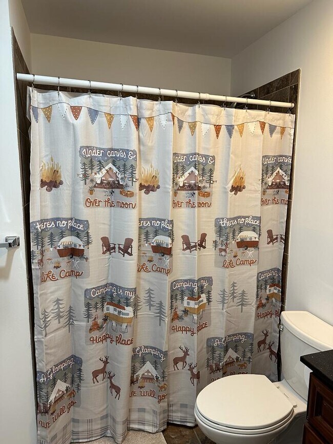 Building Photo - 1130 Fairmount Ave