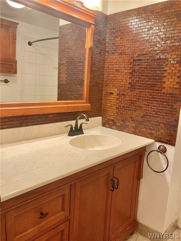 Building Photo - 89 Johnson Park