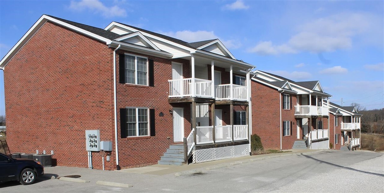 863 Broadway St, Brandenburg, KY 40108 Room for Rent in Brandenburg