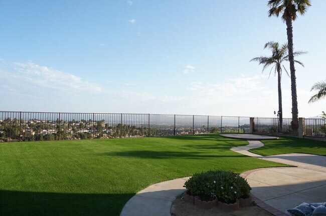 Building Photo - 12036 Shadow Ridge Way