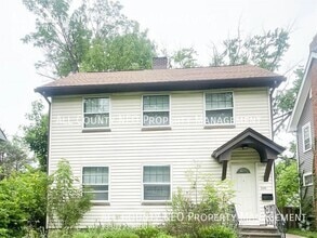 Building Photo - 3349 Altamont Rd