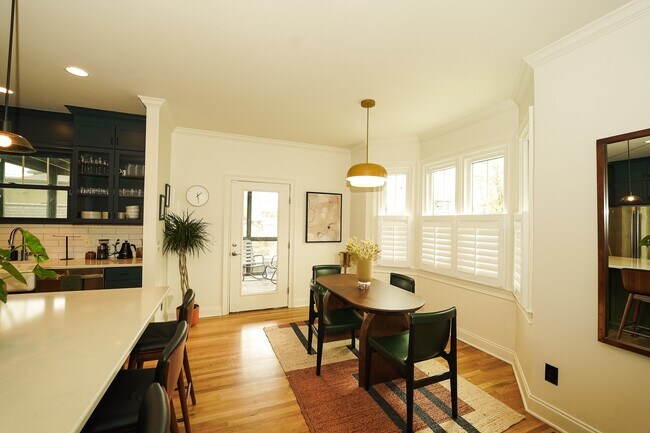 Foto del edificio - 905 Phillips St