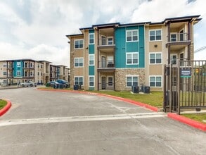 Building Photo - 14722 Nacogdoches Rd