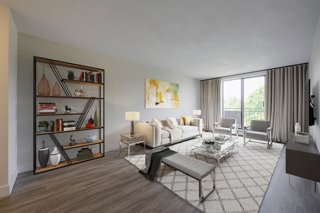 Living Room - 187 Brybeck Cres