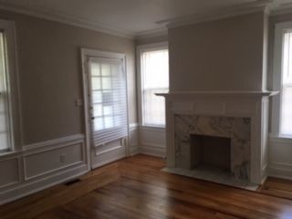 Building Photo - 1556 Virginia St E
