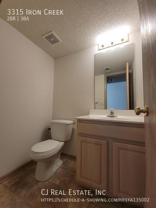 Foto del edificio - 3315 SW Iron Creek Dr