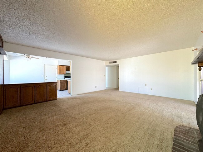 Foto del edificio - Northeast El Paso 3 Bed 2 Bath in Apollo Heights Neighborhood!