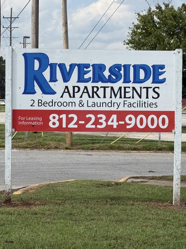 Building Photo - Riverside Apartments