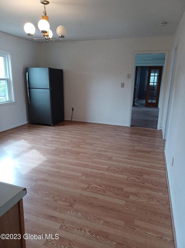 Building Photo - 1003 23rd St