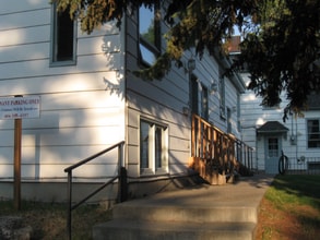 Building Photo - 1212 S 5th Ave