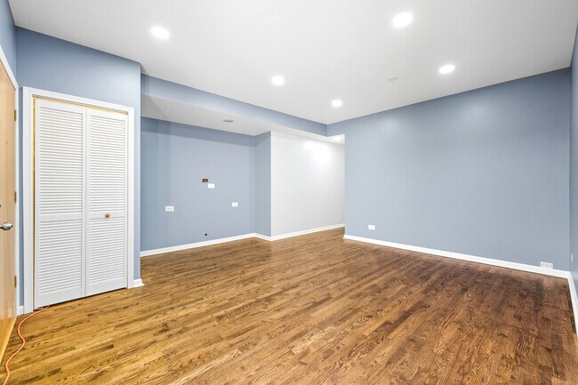 Foto del edificio - 6312 N Fairfield Ave