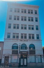 Building Photo - 5644 Broadway Ave