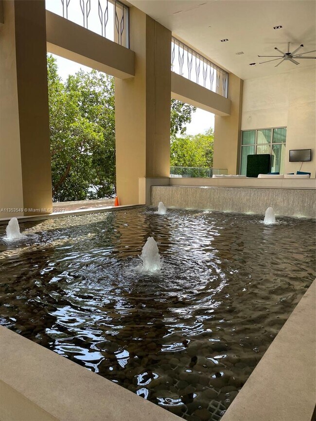 Building Photo - 330 Sunny Isles Blvd