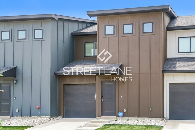 Building Photo - 3336 Brambleton Hill Pl