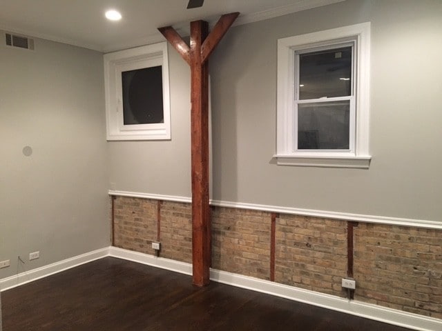 Building Photo - 509 W Wrightwood Ave