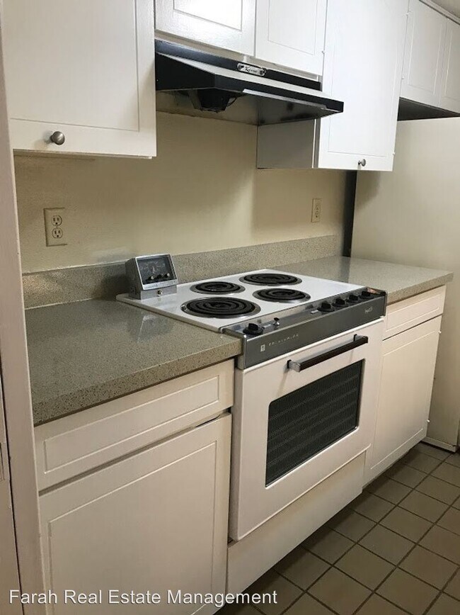 Building Photo - 1 br, 1 bath House - 506 E Ave J #D