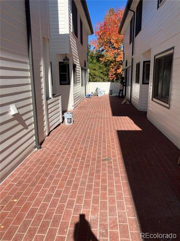 Foto del edificio - 133 S Jackson St