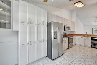 Building Photo - 5105 Arbor Glen Cir