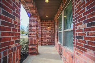 Building Photo - 24030 Buffalo Cove Ln