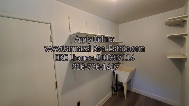 Building Photo - 5340 Carlson Dr
