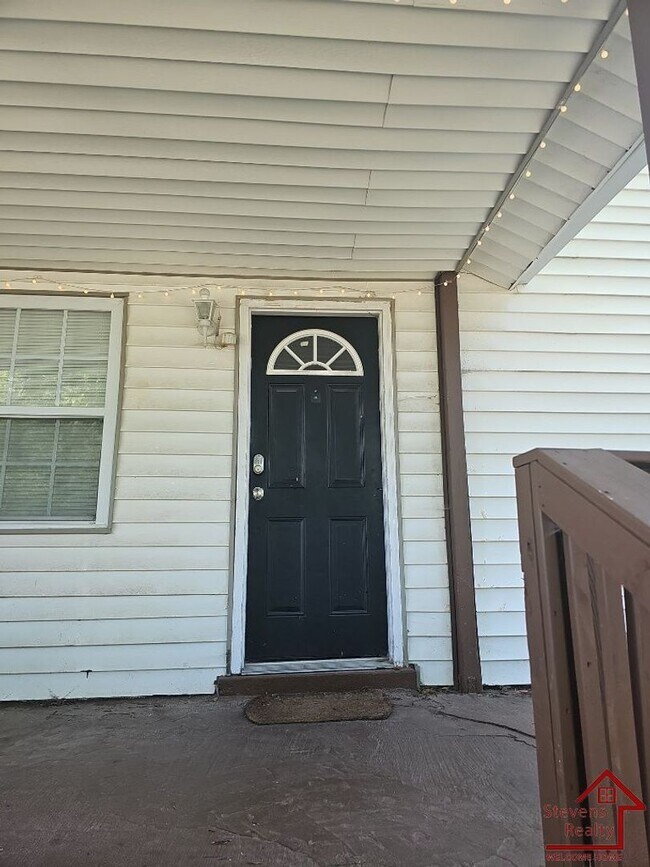 Foto del edificio - 2412 Chapel Ave