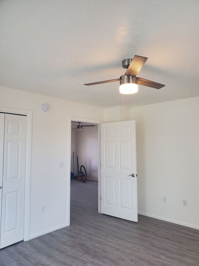 Foto del edificio - 2117 Coal Ave SE
