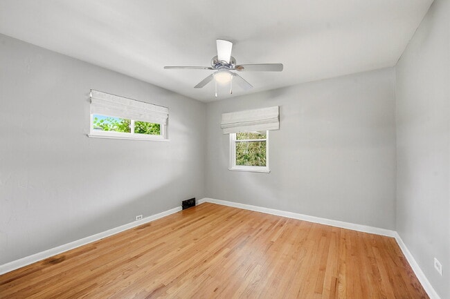 Building Photo - $2,145.95 with $600 off the first month's rent, 2 Beds - 1 Bath, Single Family Home in Denver wit...
