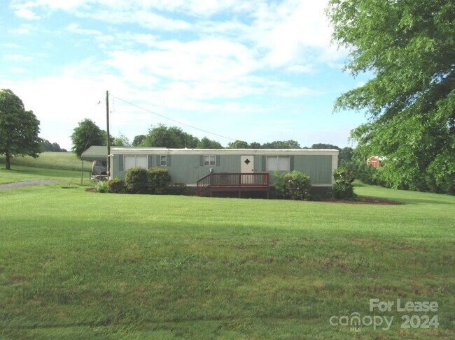 Foto del edificio - 3487 Avery Rd