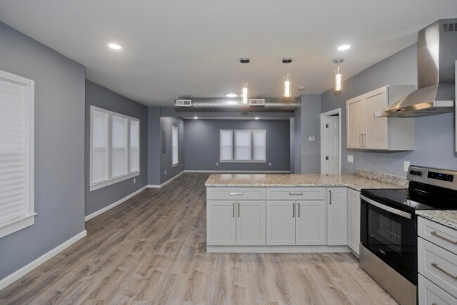 Foto del edificio - 27 Charbonneau Terrace