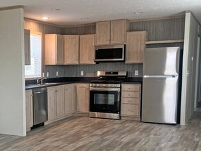 Building Photo - 2404 N 8th St