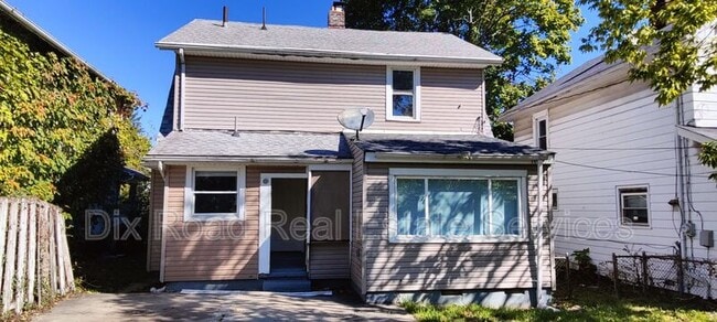 Photo - 702 W Fairview Ave House