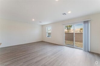 Building Photo - 2550 Petunia Garden Ave