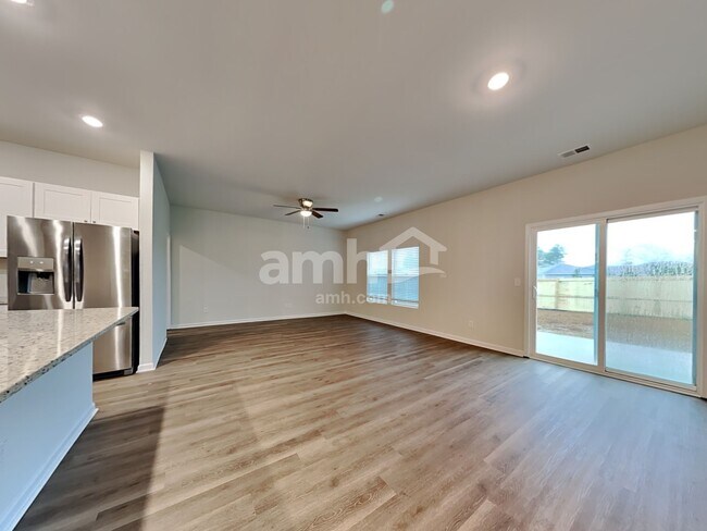 Building Photo - 306 Squire Pope Rd