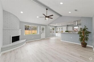 Building Photo - 12707 W Club Ln
