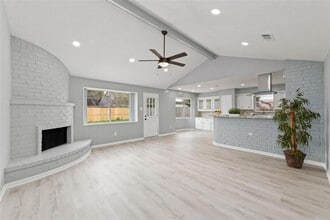 Building Photo - 12707 W Club Ln