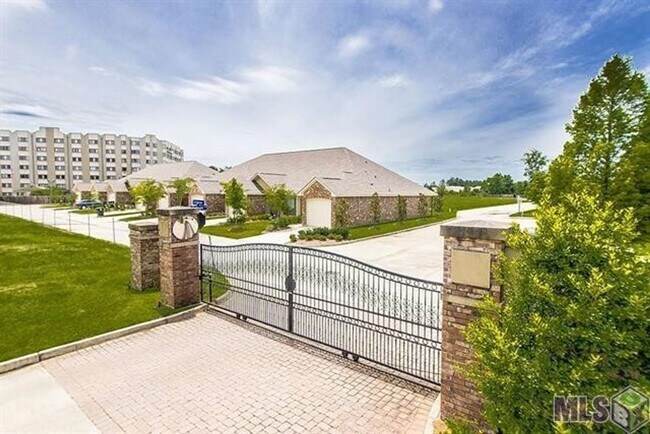 Foto del edificio - Cottages at Southfork