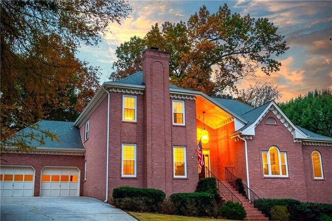 Building Photo - 830 Cramac Dr