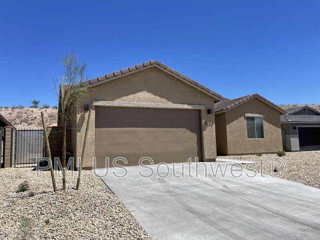 Building Photo - 3263 Secret Pass Canyon Dr