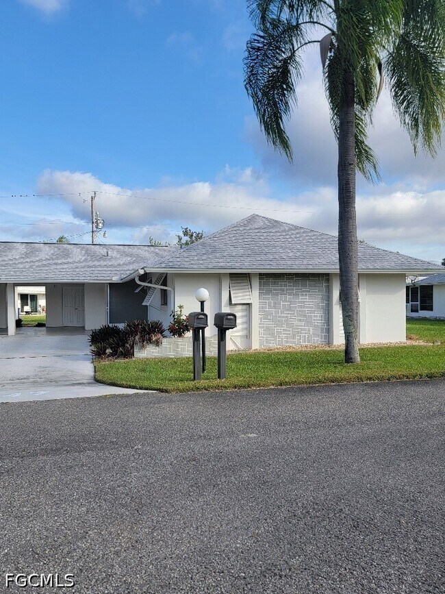 Foto del edificio - 347 Richland Rd