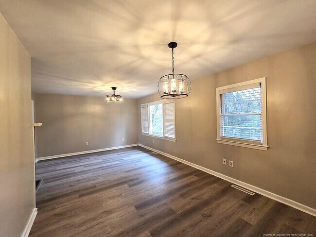 Foto del edificio - 1917 Catawba St