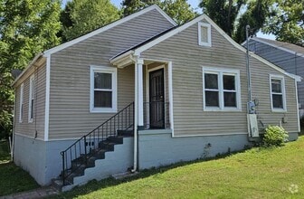 Building Photo - 1744 Price Ave