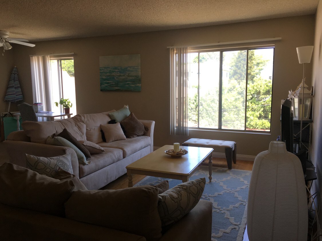 Foto principal - 1200 Wilson Pl