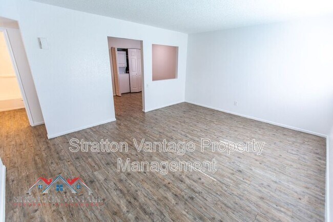 Foto del edificio - 863 W Ray Rd