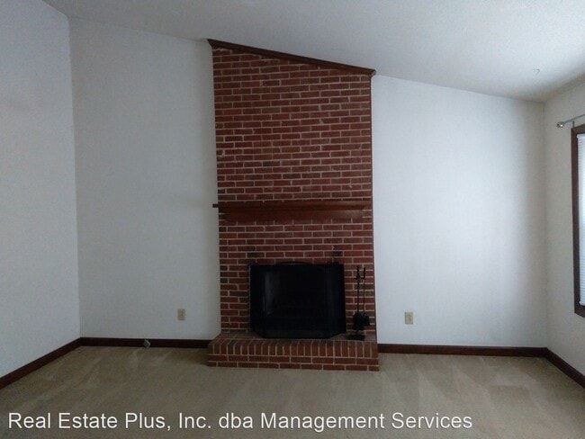 Building Photo - 3 br, 2 bath House - 105 Arthur Ct
